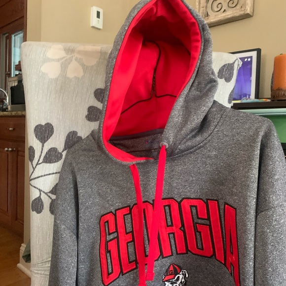 University of Georgia Hoodie - Picture 9 of 10